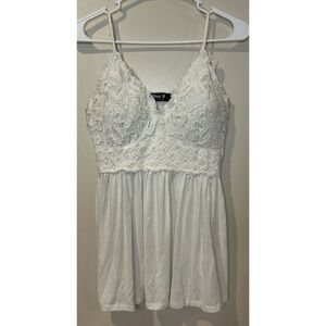 BlueB Collection Bohemian‎  Adjustable Spaghetti Strap Lace  BRALETTE Top Size M